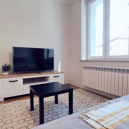 Barska 21 By Homeprime Cracovia Esterno foto