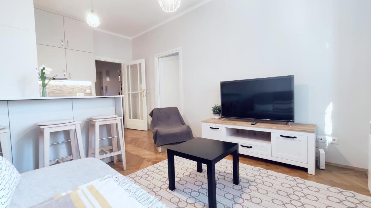 Barska 21 By Homeprime Cracovia Esterno foto
