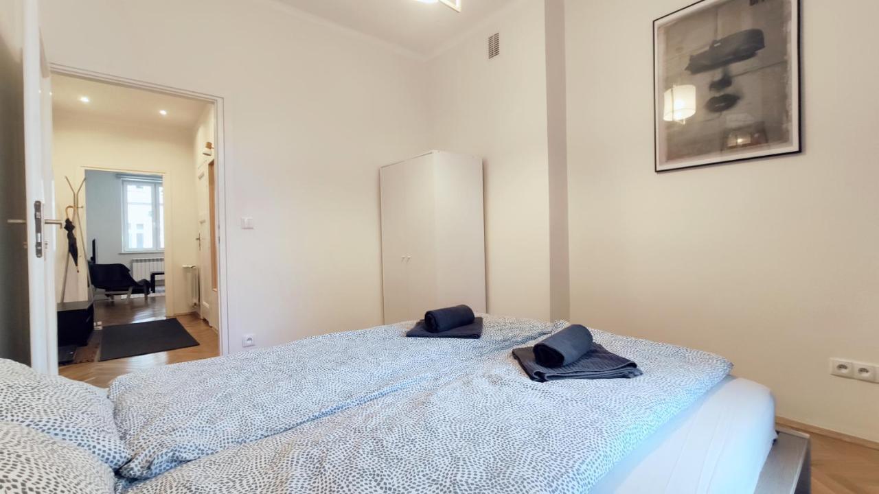 Barska 21 By Homeprime Cracovia Esterno foto